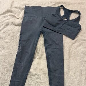 SoulCycle Charcoal Leggings and Sports Bra Set